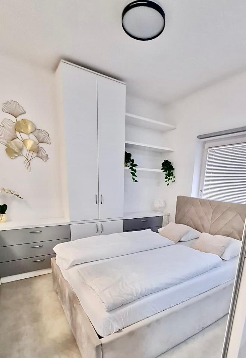 Ljubljana Central Lux Apartment With Free Parking Dış mekan fotoğraf